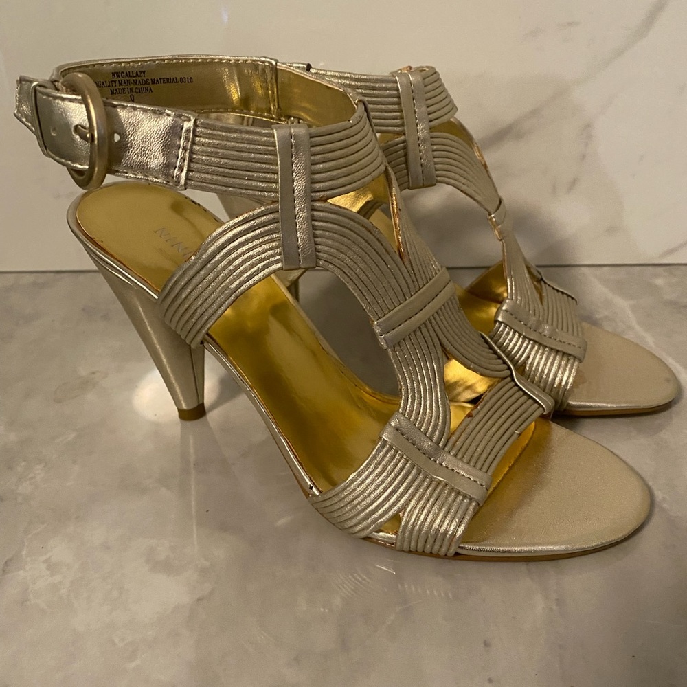Nine West Gallazy Sandal